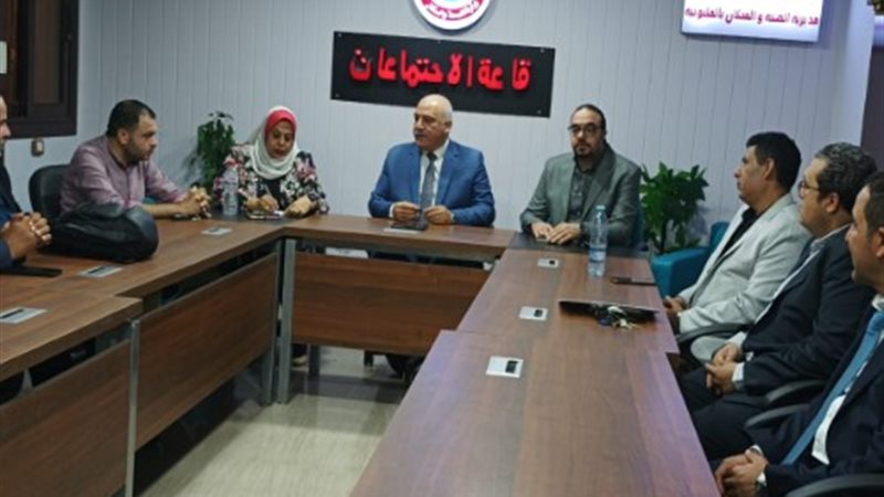 الاستاذ الدكتور اسامه
