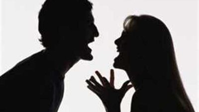 زوجة فى دعوى خلع: شوفت سيدات معاه بالعربية