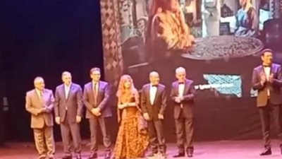 بالصور.. تكريم نيللي ولطفي لبيب في مهرجان الإسكندرية السينمائى