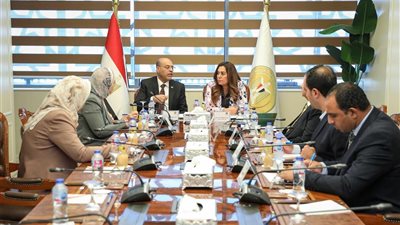 وزيرة التنمية المحلية: رعاية عمال التراحيل ضمن مبادرة بداية