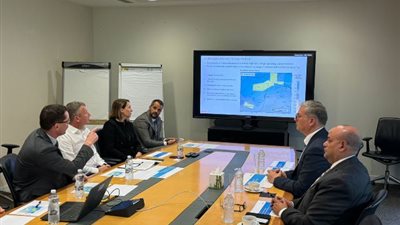 وزير البترول يبحث مع إكسون موبيل تكثيف جهود البحث عن الغاز
