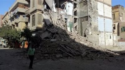 انهيار عقار مكون من 5 طوابق غير مأهول بالسكان ببني سويف