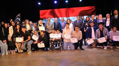 محافظ القاهرة يشهد حفل تسليم شهادات انتهاء تدريب ١٦٩ متدرب