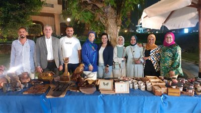 معرض للحرف اليدوية والصناعات التراثية الفيومية بنادي هليوبوليس