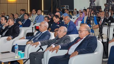 النبراوي يؤكد دعم النقابة وتكريس كل إمكاناتها لتوطين صناعة السيارات الكهربائية في مصر