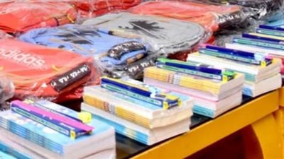 مساعدات المدارس مستمرة