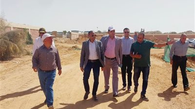 معاون وزيرالإسكان يتفقد المشروعات الجارية بمنظومة مياه الشرب ببدر