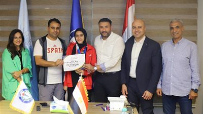 سموحة يكرم ملك الحاصلة على الميداليات البرونزية ببطولة العالم
