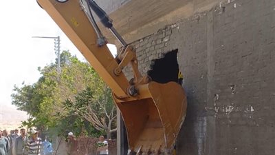 محافظ أسيوط: تنفيذ إزالة لـ 33 حالة تعدٍ على أراضي أملاك دولة