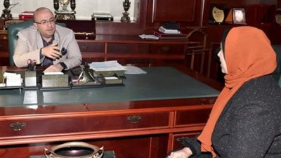 محافظ بني سويف يتابع جهود وأنشطة فرع المجلس القومي للمرأه