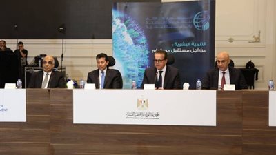 عبد الغفار: القضية السكانية تؤرق فرص الاستثمار وتعيق التنمية