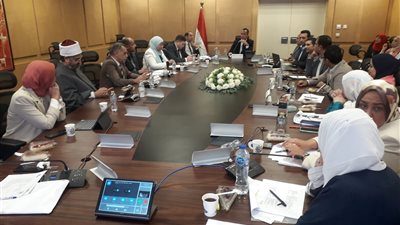 التضامن تبحث طلبات وتظلمات الأسر الراغبة في كفالة أطفال