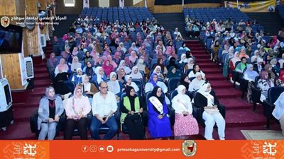 طب سوهاج تناقش الحلول العملية للاكتشاف المبكر لسرطان الثدي