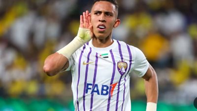 سفيان رحيمي يقود هجوم العين ضد الهلال السعودي