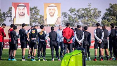 تفاصيل جلسة محمود الخطيب مع لاعبي الأهلي قبل مواجهة الزمالك