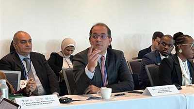 المالية: الاقتصادات الإفريقية «مُثقلة» بمستويات مرتفعة من الديون