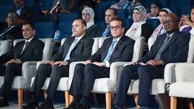 مشاركون بمؤتمر الصحة والسكان يشيدون بدور 
