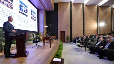 وزير البترول يستعرض 6 محاور لزيادة عجلة الإنتاج وجذب الاستثمارات