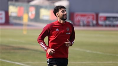 وسام ابوعلي وزيزو ..ابرز لاعبي الأهلى والزمالك فى السوبر المصري