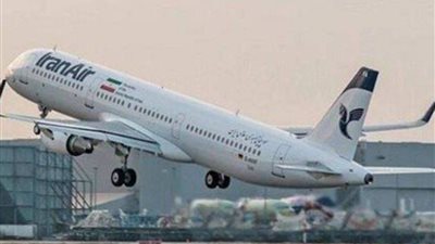 إيران تستأنف الرحلات الجوية بعد الضربات الإسرائيلية