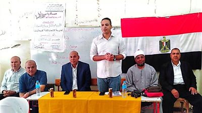 خطورة الزواج المبكر بندوة مدرسة الدلنجات الثانوية التجارية بنات