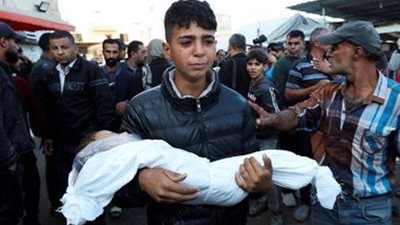 إسرائيل تقتل نحو 115 فلسطينيا شمال غزة والعشرات تحت الأنقاض