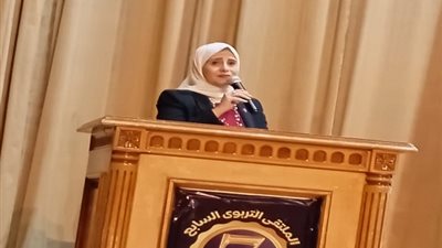 عميد دراسات تربية القاهرة : التقييم ليس امتحان ودرجات مؤشر فقط