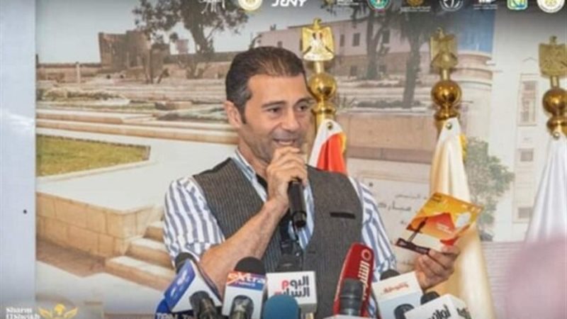 الاعلامي والفنان