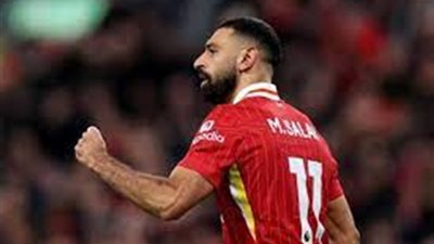 أسطورة البريميرليج يتغنَّى بصلاح : 