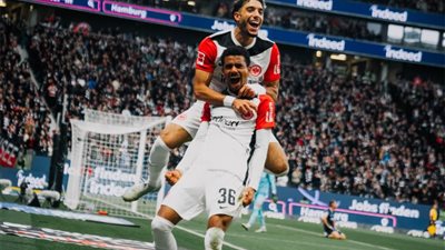 ماذا قدم عمر مرموش في مباراة آينتراخت فرانكفورت وبوخوم