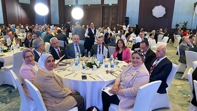 رئيس جامعة المنيا يشارك فى مؤتمر 