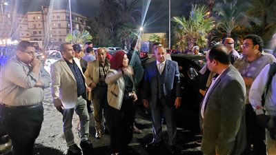 محافظ بورسعيد يتابع سحب مياه الأمطار