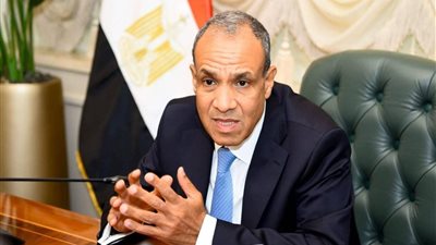 وزير الخارجية يحذر من استدراج المنطقة لحرب إقليمية