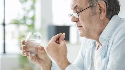 أهم الفيتامينات الضرورية لكبار السن
