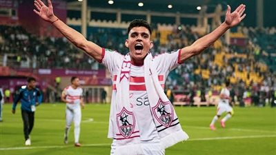 حقيقة عودة بن شرقي لنادي الزمالك .. شاهد أحمد الهواري يكشف