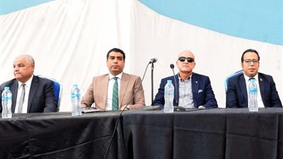 محافظ الأقصر فى لقاء جماهيرى مع أهالى الضبعية