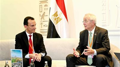مساعد وزير الإسكان يبحث مع مستشار وزير الشئون الأوربية سبل التعاون