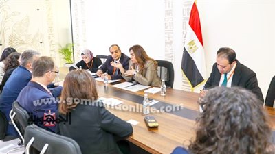 التنمية المحلية تبحث مع وفد بافاريا الألمانية التعاون المشترك