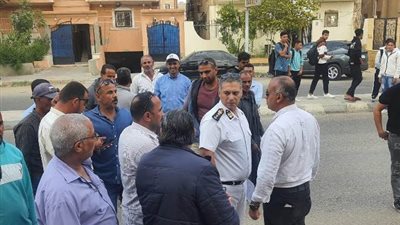 عامر: جهاز بدر يغلق ويشمع عدد من العقارات بالتعاون مع شرطة التعمير.. بالصور