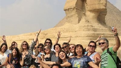 إنفوجراف .. خطة مصر لجذب 30 مليون سائح