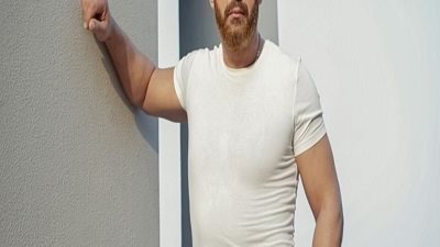 مصطفى خاطر يكشف مفاجأة: السقا كان هيضرب محمد أنور بالنار !