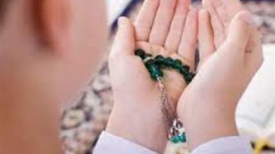 ما حكم القنوت في صلاة الصبح؟