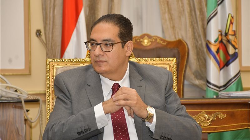 رئيس جامعة القاهرة