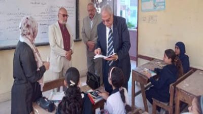 مدير تعليم القليوبية يتابع انتظام الدراسة فى مدارس إدارة بنها