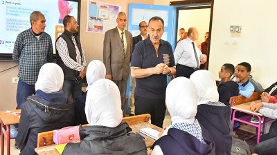 محافظ أسيوط يكرم الطلاب المتفوقين بمدرسة جمال عبد الناصر الثانوية