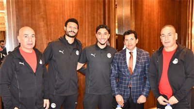 وزير الرياضة يدعم لاعبي منتخب مصر قبل مواجهتي كاب فيردي وبوتسوانا