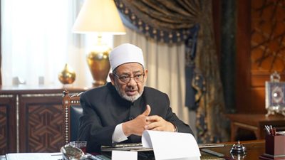 وفاة الحاجة سميحة الشقيقة الكبرى لشيخ الأزهر عن عمر يناهز 90 عامًا