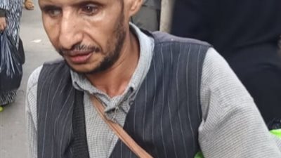 أيمن يحقق حلم عمره بزيارة بيت الله الحرام
