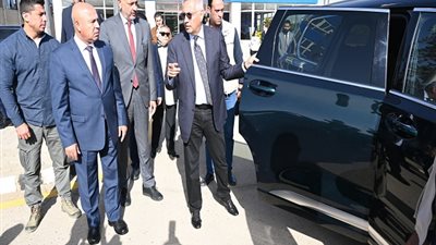 كامل الوزير يشهد إطلاق سيارة إكسيد المنتجة في مصر