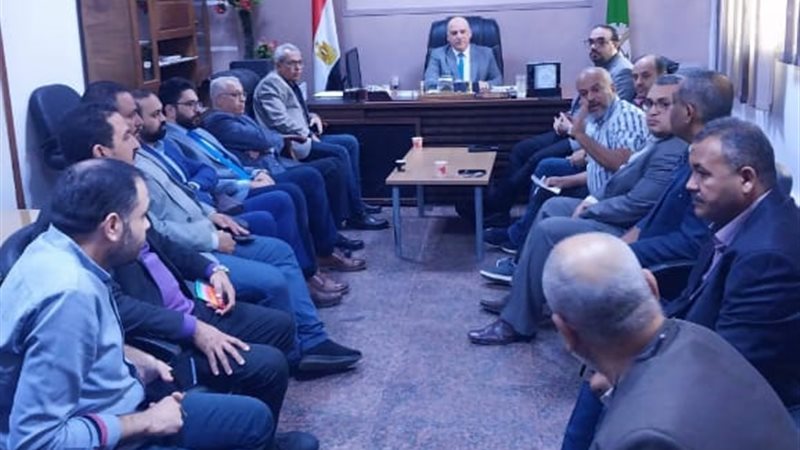 الأستاذ الدكتور اسامه